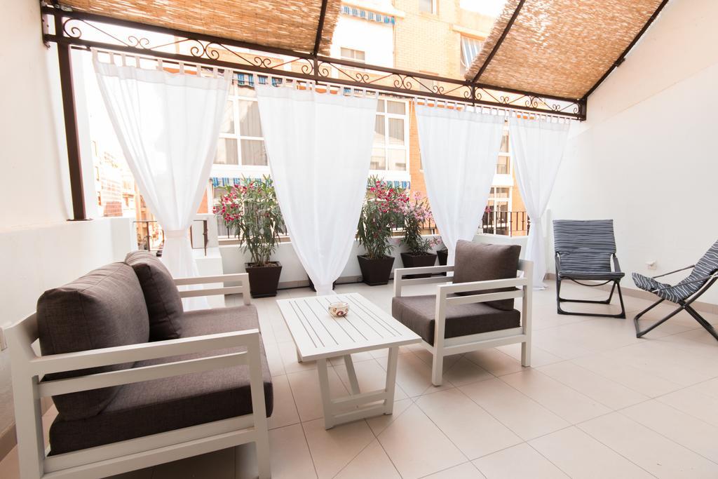 Bazan 16 Apartment Alicante Exterior photo